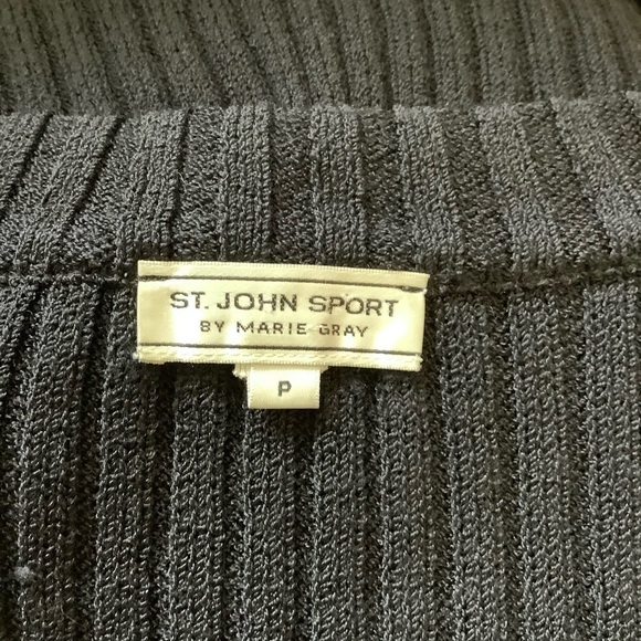 St. John Sport Black Zip-Up Rib Knit Cardigan Sz-P - Picture 8 of 9